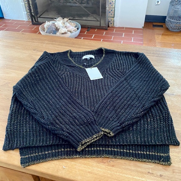 NWT John + Jenn Sweater - Picture 3 of 4